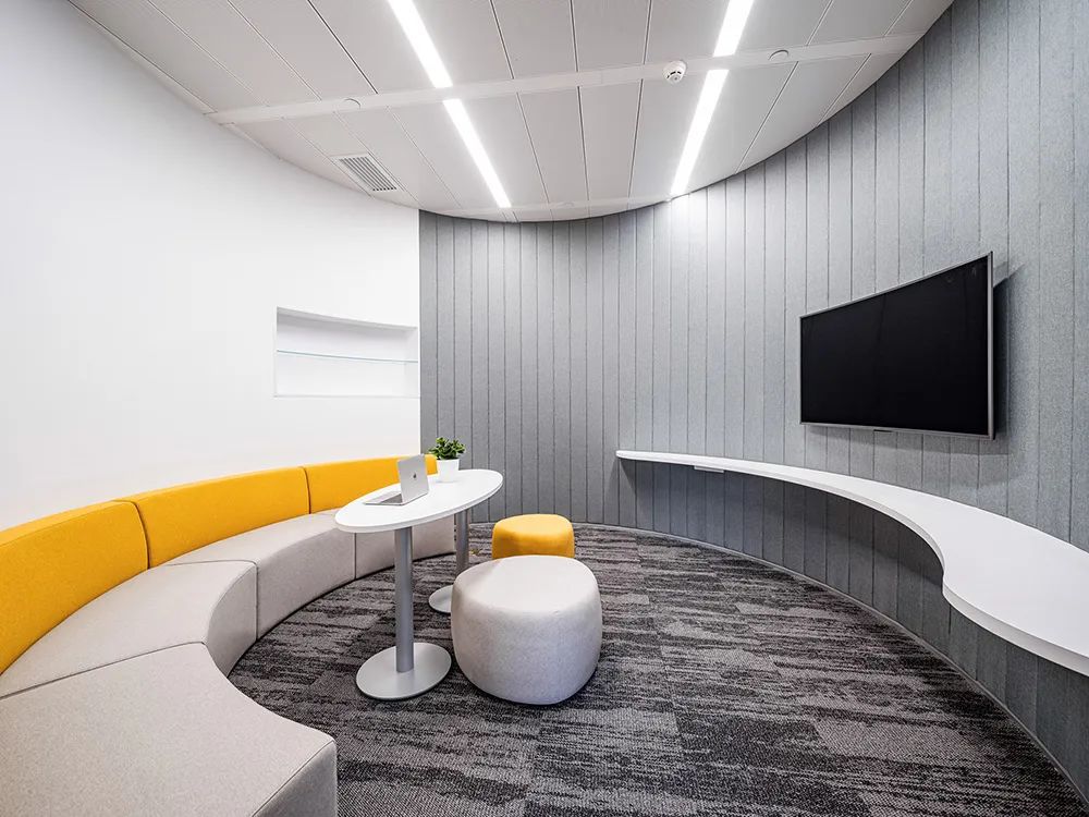 深圳寫字樓裝修案例：創意工業風裝飾，激發無限靈感